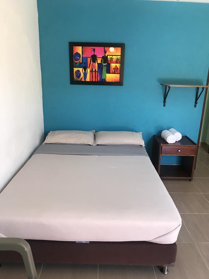 Hostal El Hangar Rionegro Kültér fotó